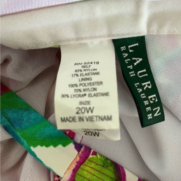LAUREN Ralph Lauren Bold Floral One Piece Swimsuit Size 20W - Picture 15 of 15